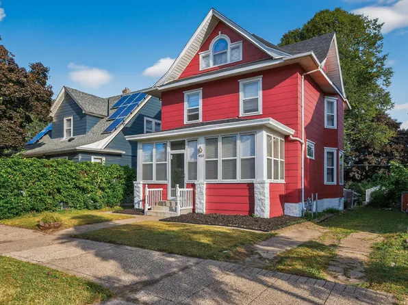 853 Iglehart Ave, Saint Paul, MN 55104