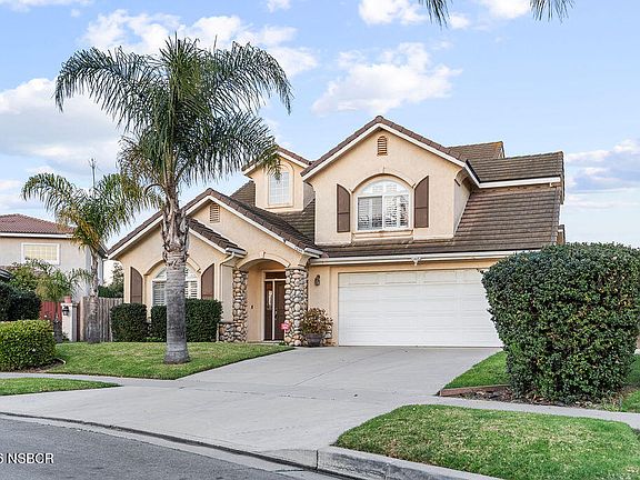 2nd image of 1606 S Tropea Ave