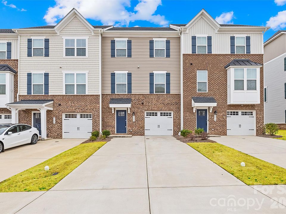 1st image of 2620 Grantham Place Dr #42
