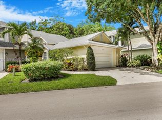 5366 214th Ct S, Boca Raton, FL 33486