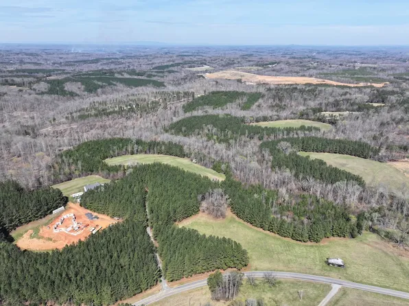 508 New Lebanon Church Rd, Reidsville, NC 27320
