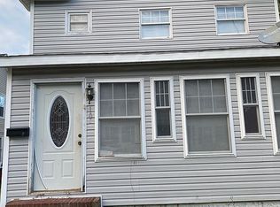 104 Locust St, Crisfield, MD 21817