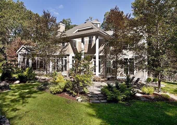 1st image of 60 Plochmann Ln