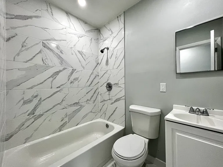 801 NW 7th Ave #1 — Photo 19