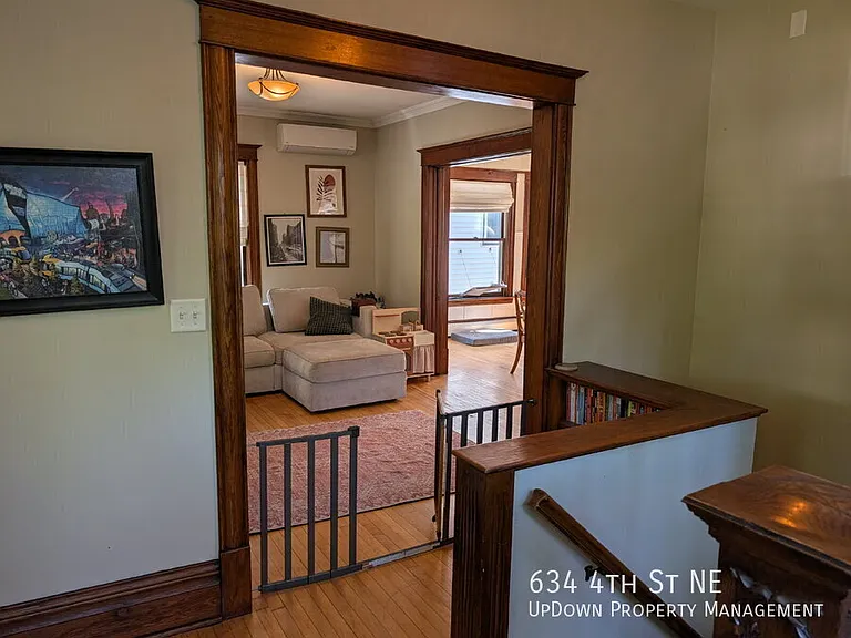 634 4th St NE — Photo 5