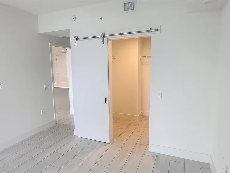 2000 Metropica Way #2106 — Photo 10