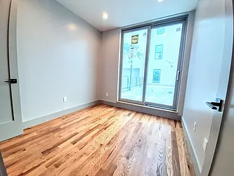 Rented by Reside New York