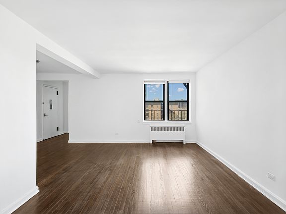 2nd image of 2020 Seagirt Blvd APT 1G