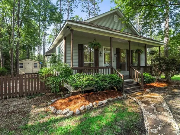 22512 Treadaway St, Mandeville, LA 70471