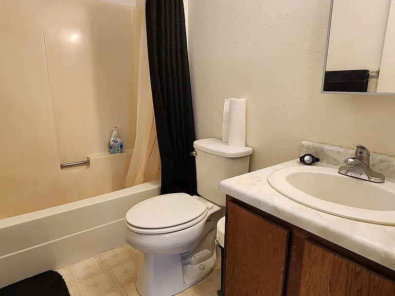 1508 W Koch St #2 — Photo 10