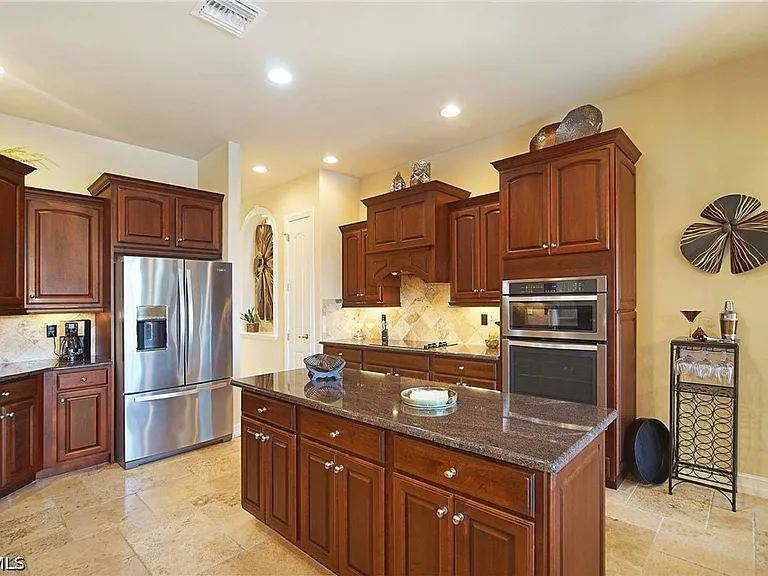 5415 SW 17th Ave — Photo 21