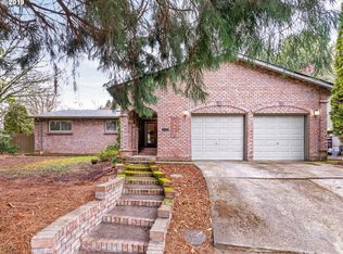20655 SW Florence St, Beaverton, OR 97078