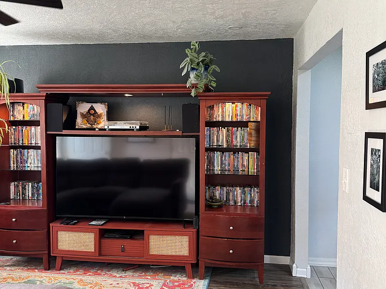1712 N Belmont Ave — Photo 14