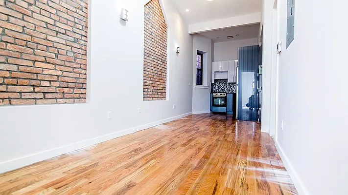 Rented by Nooklyn NYC LLC | media 14