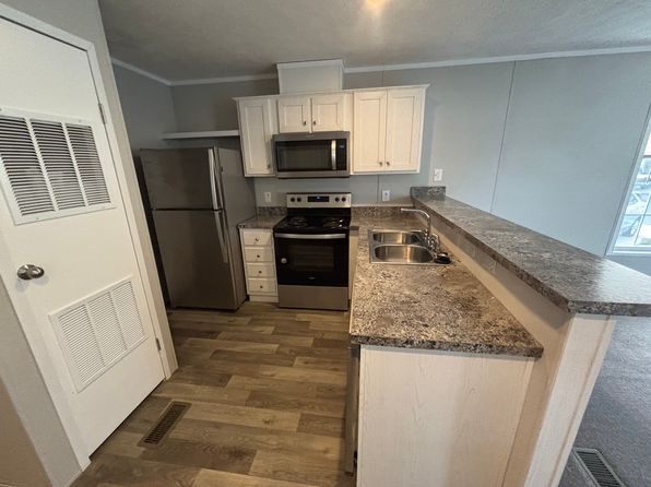 35 Pansy Dr