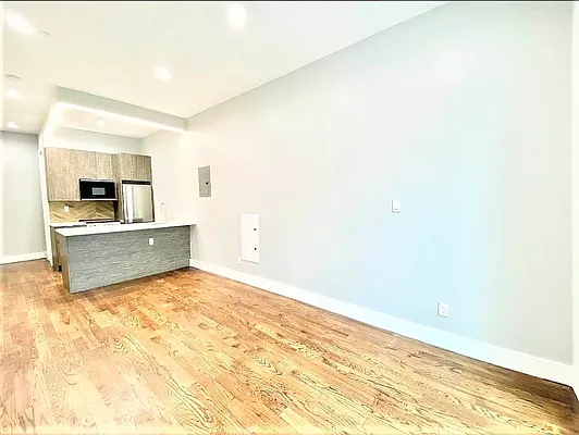 Rented by Benex Realty Inc | media 1