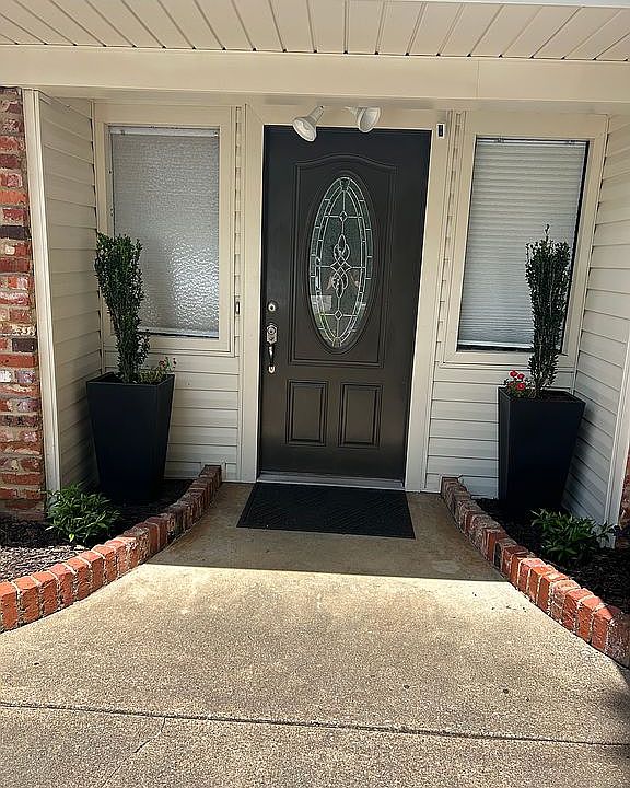 Entry way