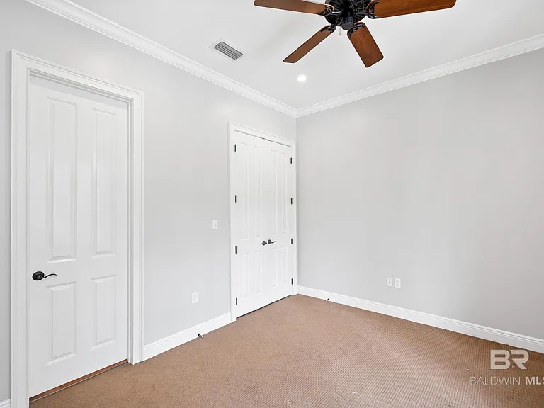 32511 Water View Dr E — Photo 25