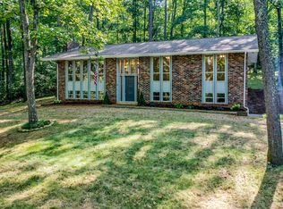1154 S Sequoyah Dr, Friendsville, TN 37737