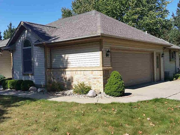 3rd image of 3350 Elmwood Dr