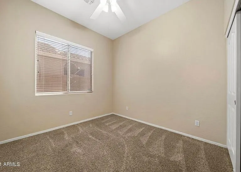 3010 W Languid Ln — Photo 23