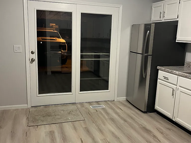 1208 Miller St #1 — Photo 3