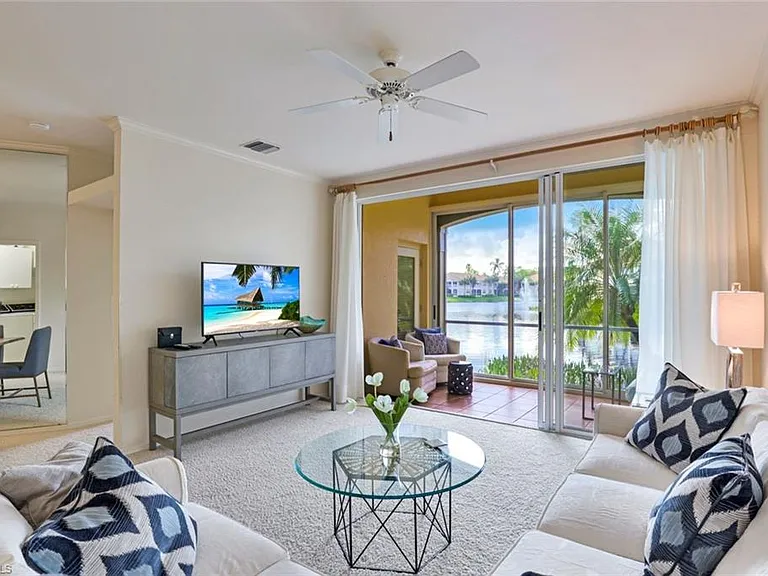 8385 Excalibur Cir #G3 — Photo 3