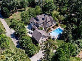 805 Debbie Ln, Woodstock, GA 30188