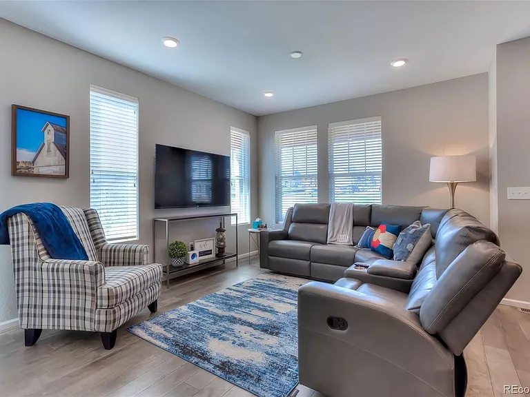 3550 Fennel St — Photo 11