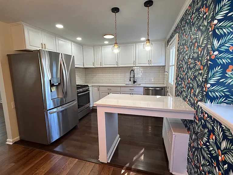 12 Rodney Rd — Photo 3