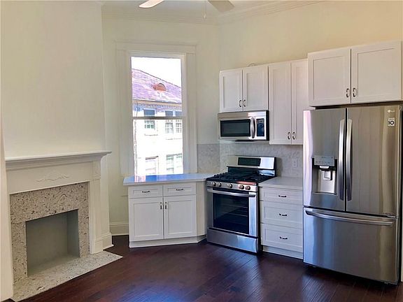 5th image of 1574 Jefferson Ave APT C