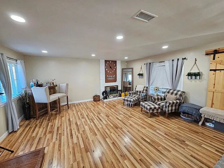 1658 Point Cabrillo Ct — Photo 4