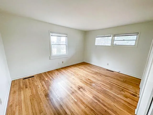 1112 W Lake Dr — Photo 12