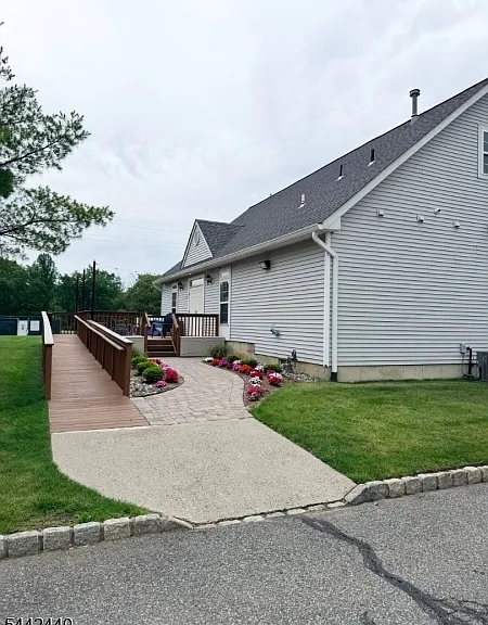 64 Dayton Ct #205 — Photo 13