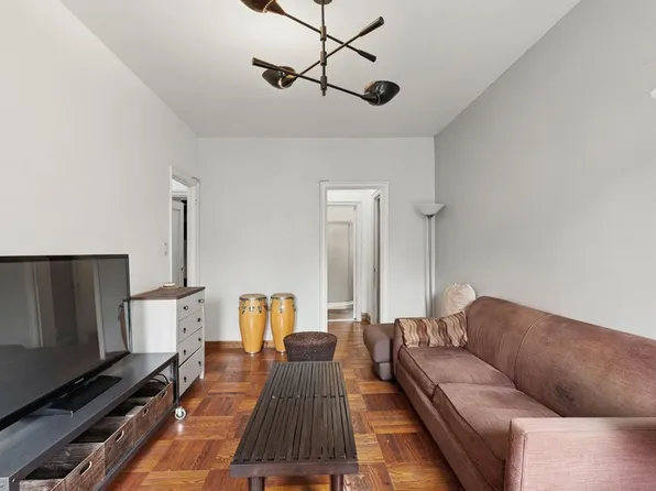 128 West 138th Street 3H image 2 of 11