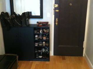 4755 39th Pl APT 3A, Long Island City, NY 11104