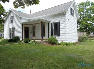 403 E Dudley St, Maumee, OH 43537