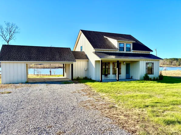 131 Legand Ln, Florien, LA 71429