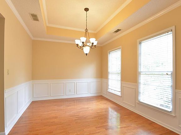 4th image of 4395 Pinehollow Ct