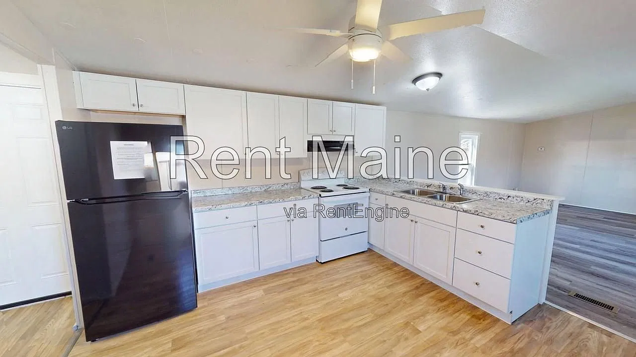 2 bed, 1.0 bath, 958 sqft, $1,225 — Photo 1