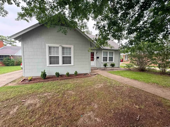 108 E 5th St, Fordyce, AR 71742