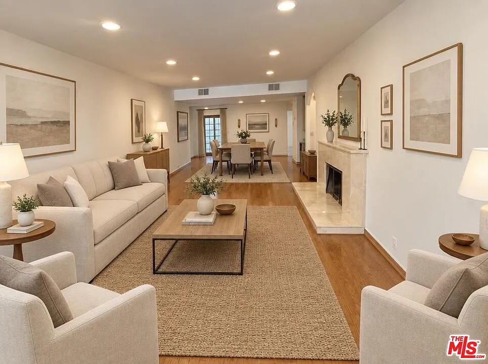 2 bed, 2.0 bath, 1386 sqft, $5,650 — Photo 3