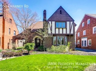2551 Charney Rd, University Heights, OH 44118
