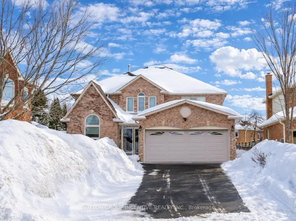 10 Gordon Ct, Barrie, ON L4N 7A4