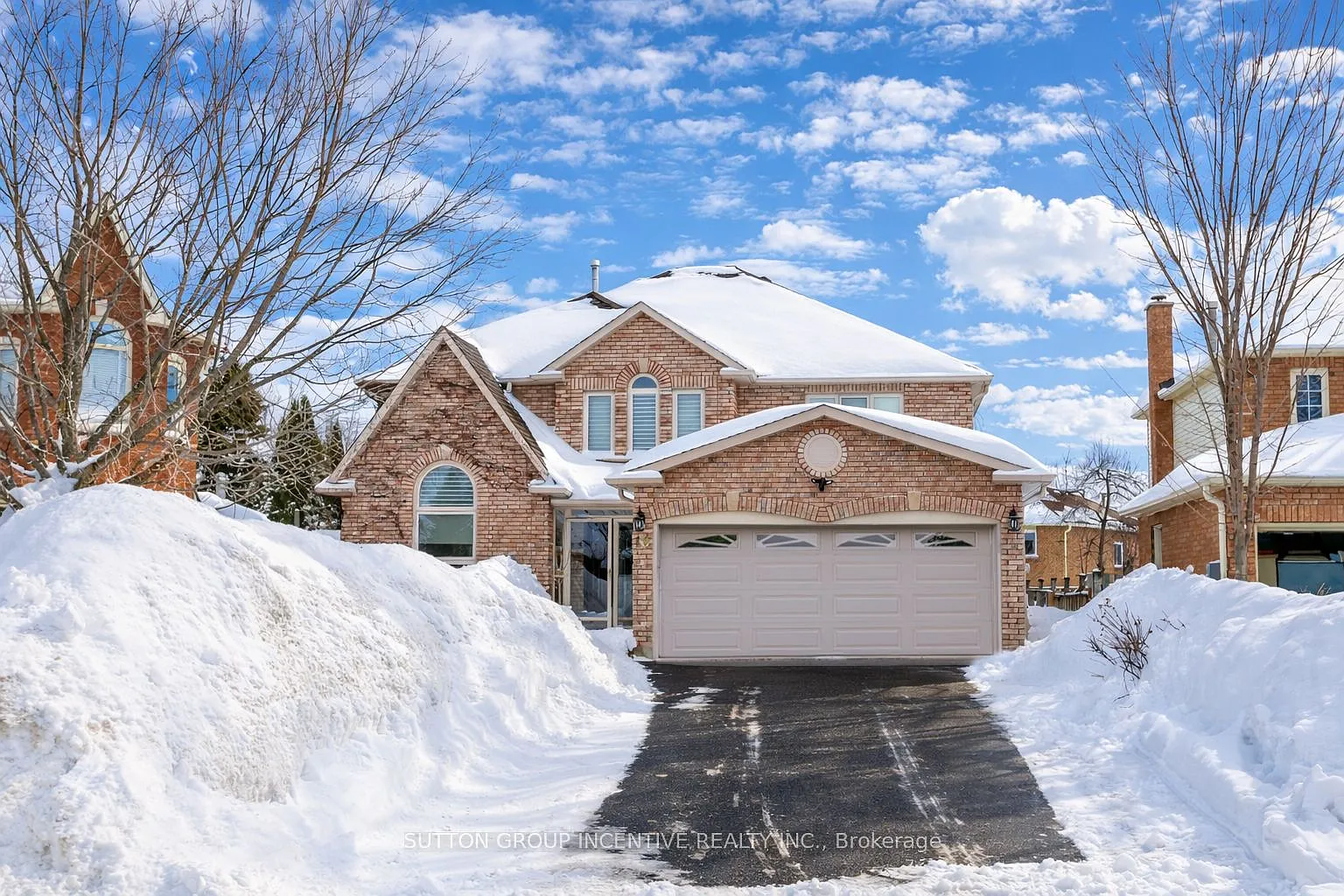 10 Gordon Ct photo 1