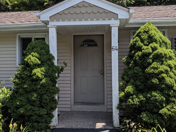 50 Country Club Rd UNIT 64