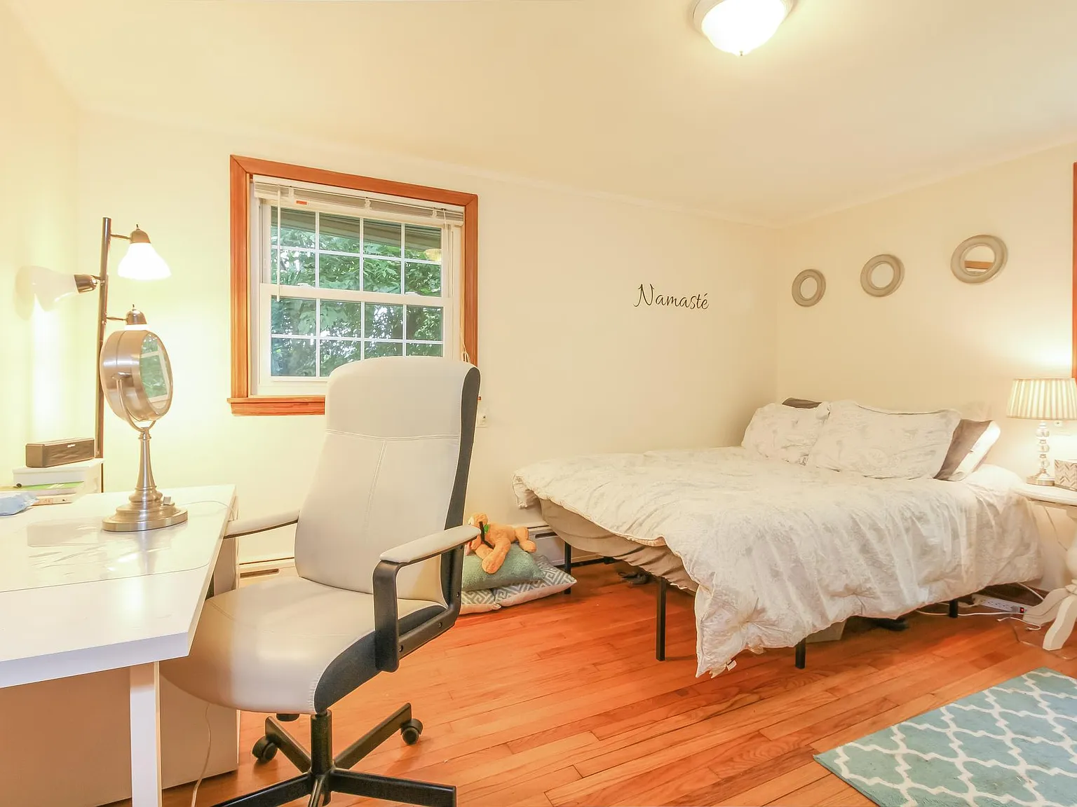 670 Evergreen Ave — Photo 4