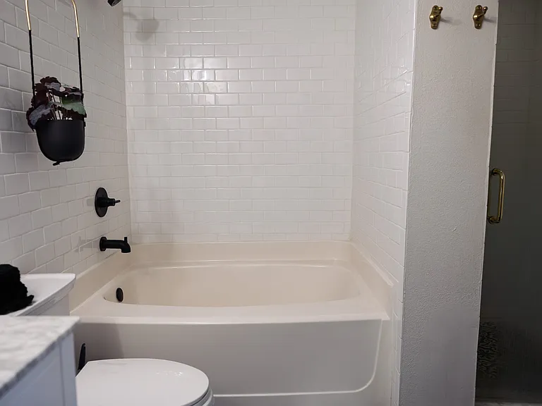 533 NE 3rd Ave #206 — Photo 13