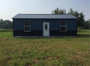 6 Badger Dr, Mound City, KS 66056