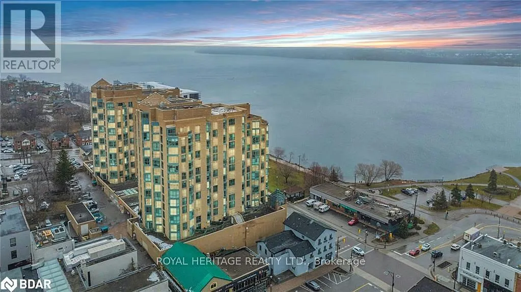 2 bed, $2,350 — Photo 2